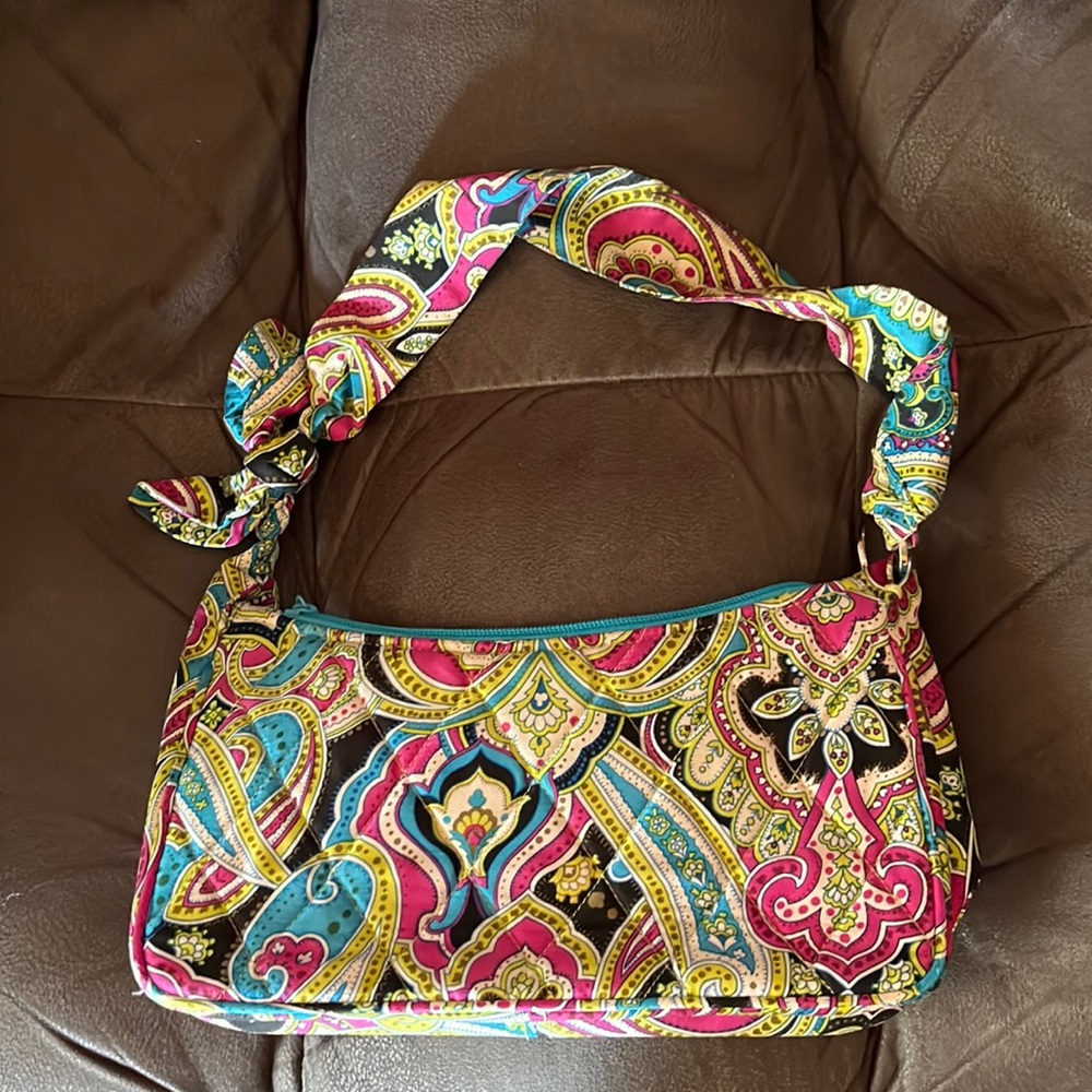 EUC Vera Bradley hand bag